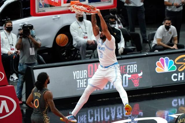 国际足联世界杯-自我批评后浓眉哥知耻后勇,赛季得分新高证明能力